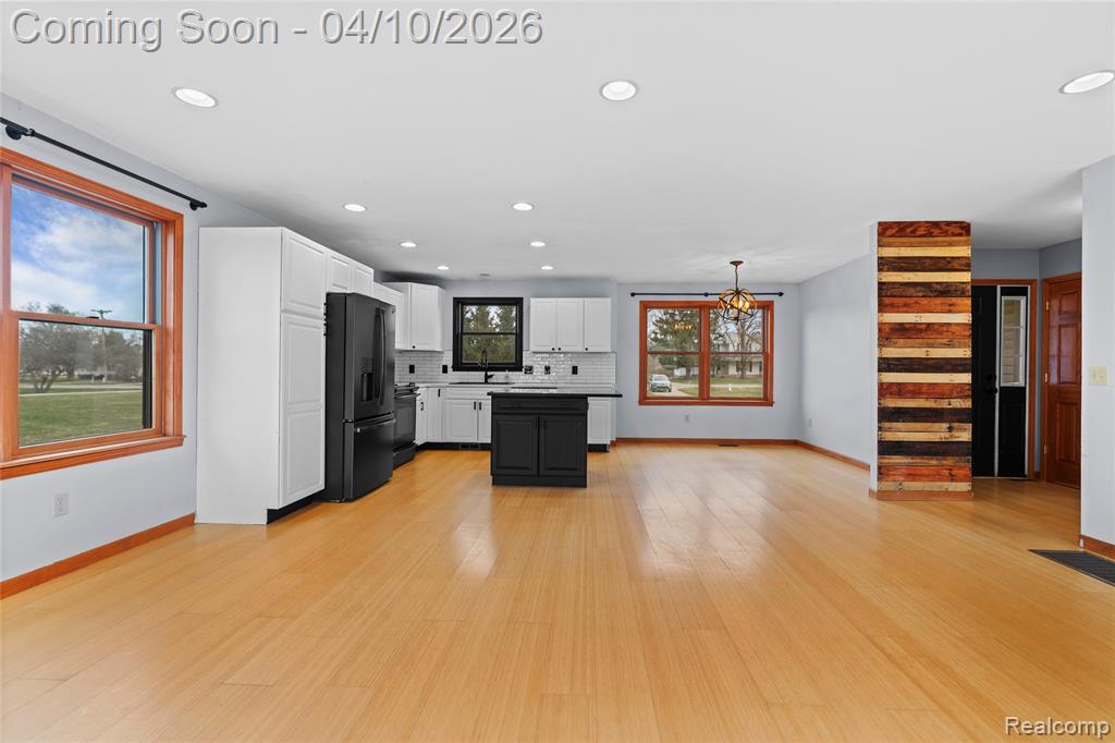 6490 E Coldwater Road, Flint, MI 48506 — Photo 12