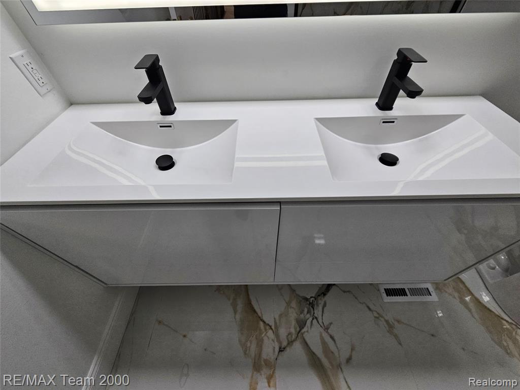 23237 Evan Court, New Boston, MI 48164 — Photo 55