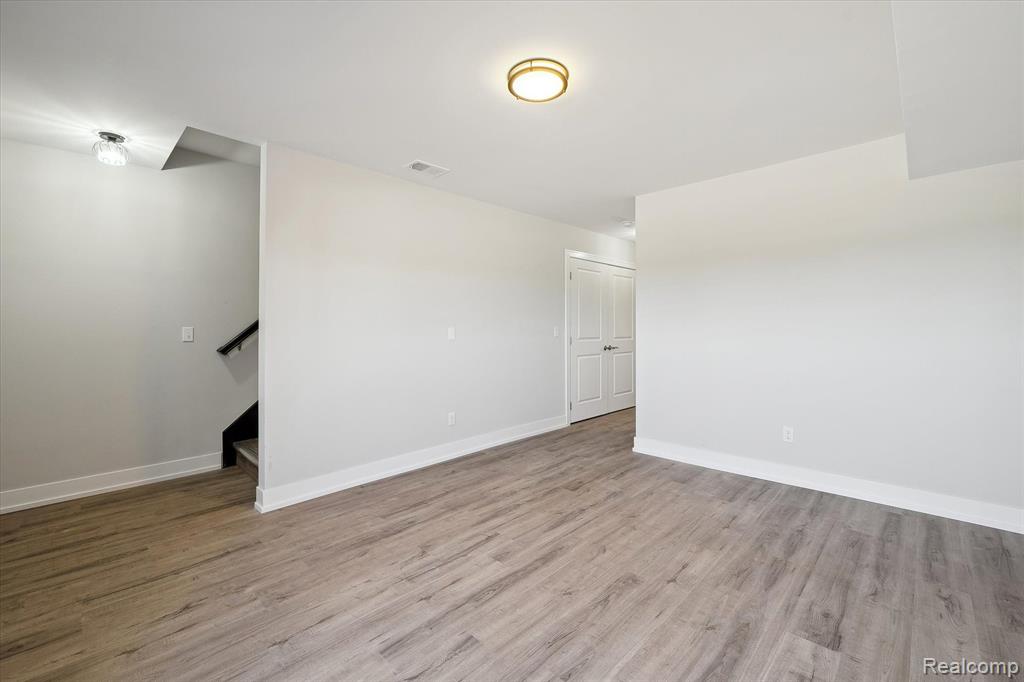53749 Champlain Street, Macomb, MI 48042 — Photo 24