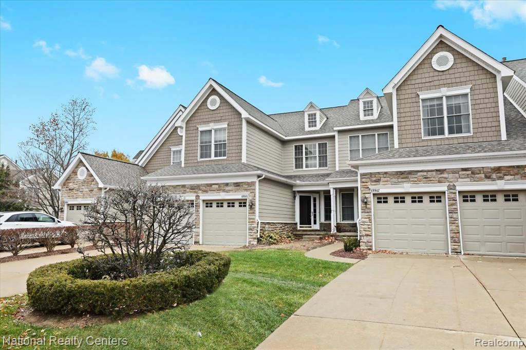 49944 Blackberry Trail, 55, Novi, MI — Photo 2