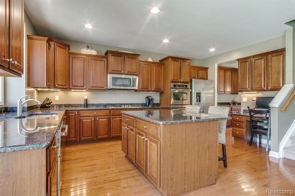 16026 JOHNSON CREEK Drive, Northville, MI 48168 — Photo 13