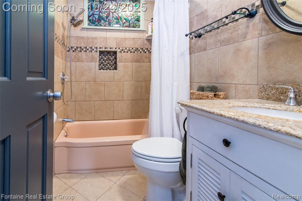 41134 Russet Lane, Plymouth, MI 48170 — Photo 18