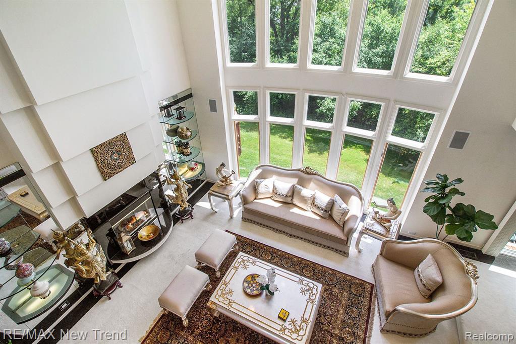 5573 SILVER POND, West Bloomfield, MI — Photo 9