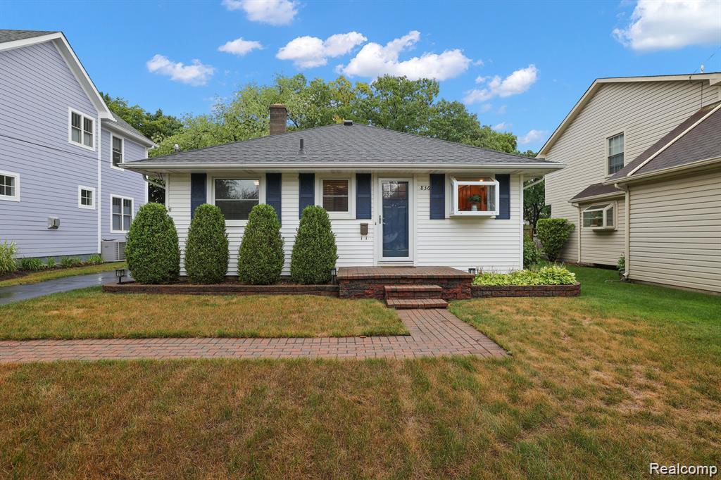 836 Miller Avenue, Rochester, MI 48307 — front exterior