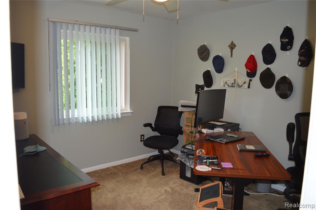 5708 Berwick Court, Clarkston, MI — Photo 18