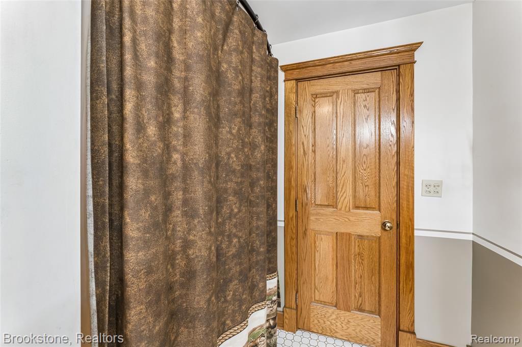 12152 Hoisington Road N, Gaines Vlg, MI 48436 — Photo 49