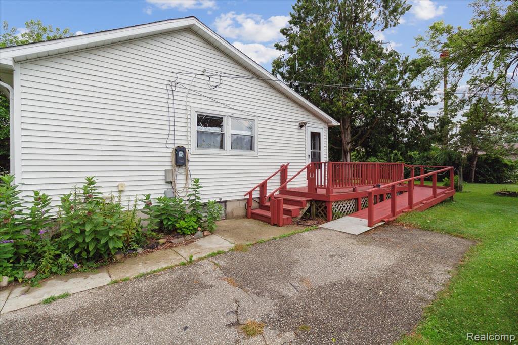 4415 Central Street, Columbiaville, MI 48421 — Photo 33
