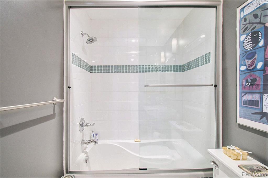 101 W Liberty Street, 320, Ann Arbor, MI 48104 — Photo 24
