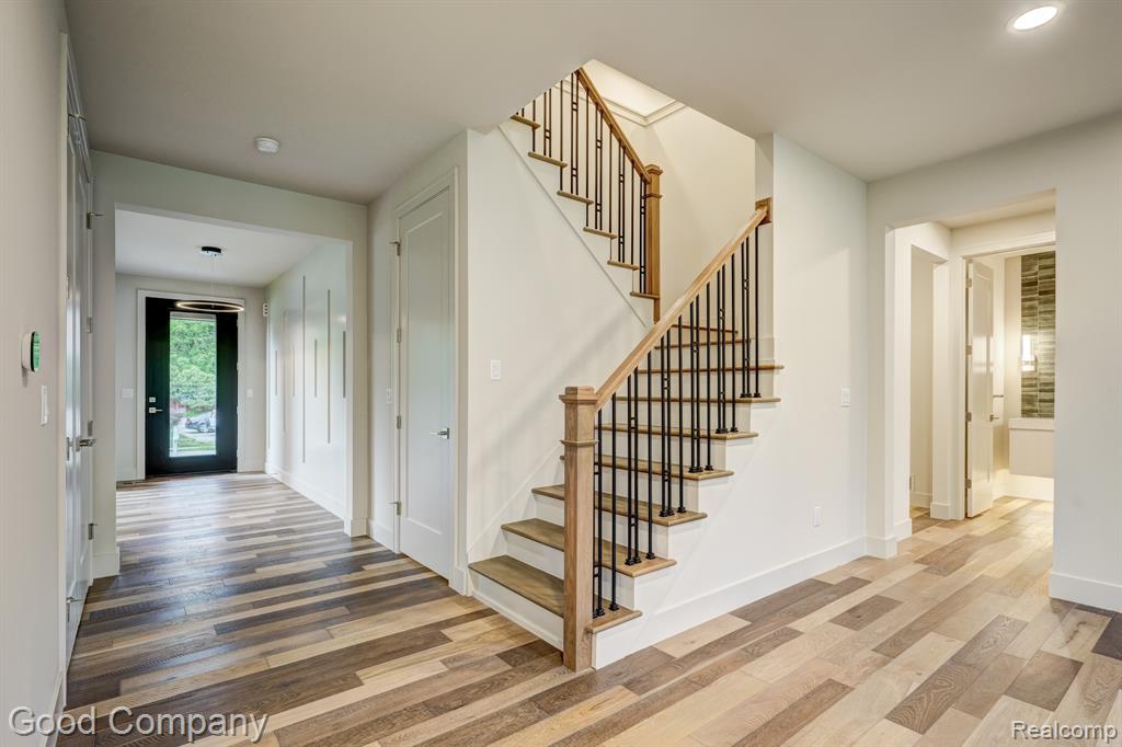812 Irving Avenue, Royal Oak, MI 48067 — Photo 6