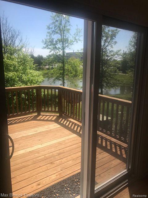 40761 LENOX PARK Drive, Novi, MI — Photo 11
