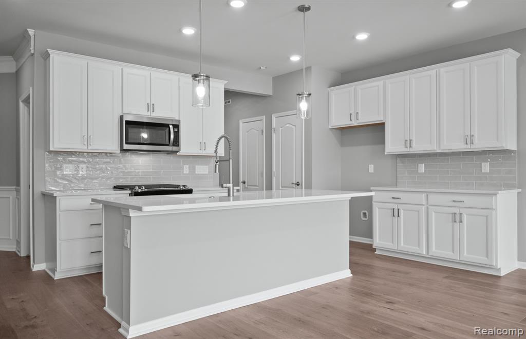 4076 NOTTINGHAM Circle, Clarkston, MI — Photo 4