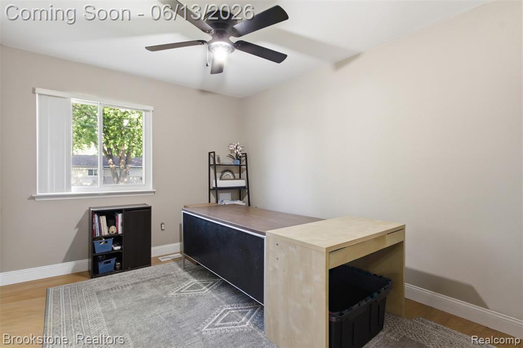 520 May Road, Rochester Hills, MI 48307 — Photo 13