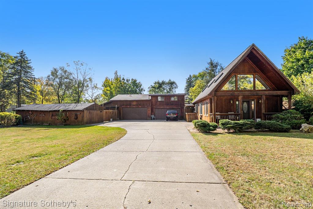 6143 MONROVIA Drive, Waterford, MI 48329 — Photo 27