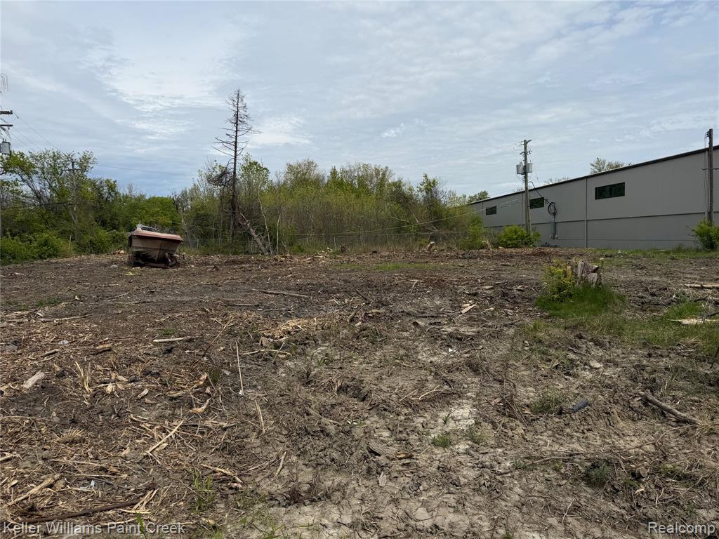 22477 15 Mile Road, Clinton Twp, MI 48035 — Photo 13