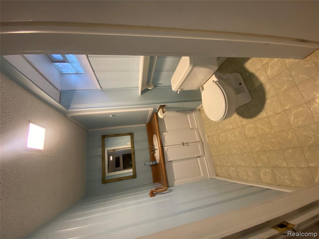 21114 Huntington Avenue, Harper Woods, MI 48225 — Photo 22