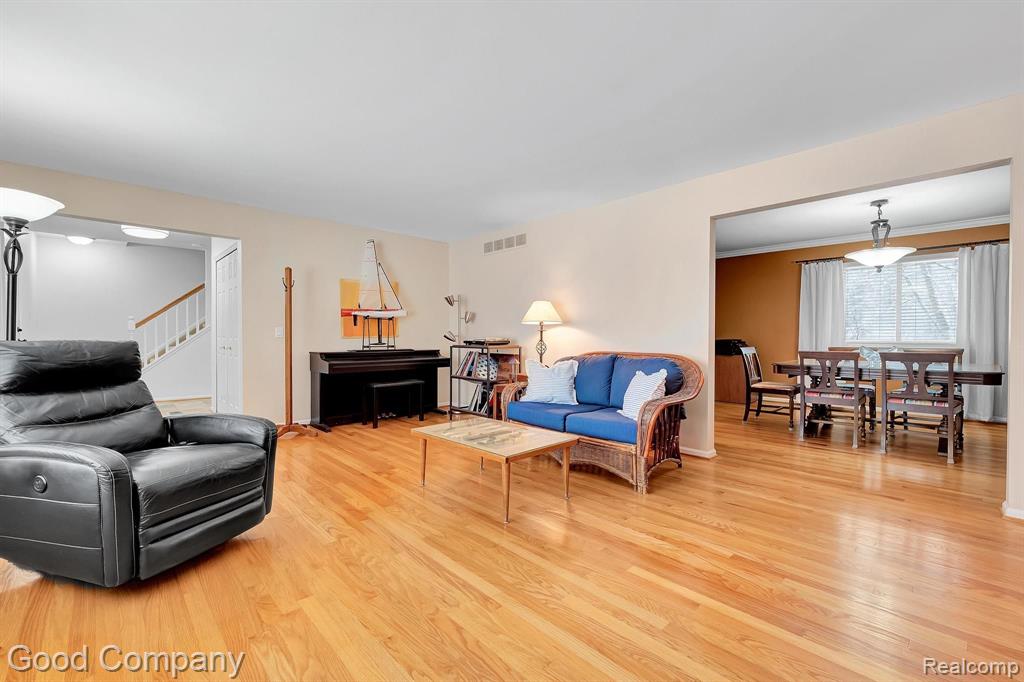 24513 Sarah Flynn Drive, Novi, MI — Photo 17