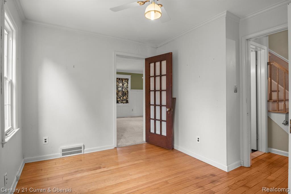 917 N MELBORN Street, Dearborn, MI 48128 — Photo 21
