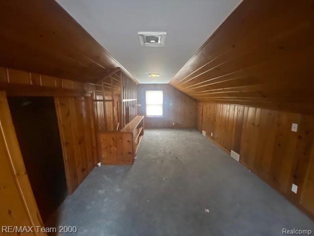 18904 Mallina Street, Grosse Pointe, MI 48236 — Photo 16