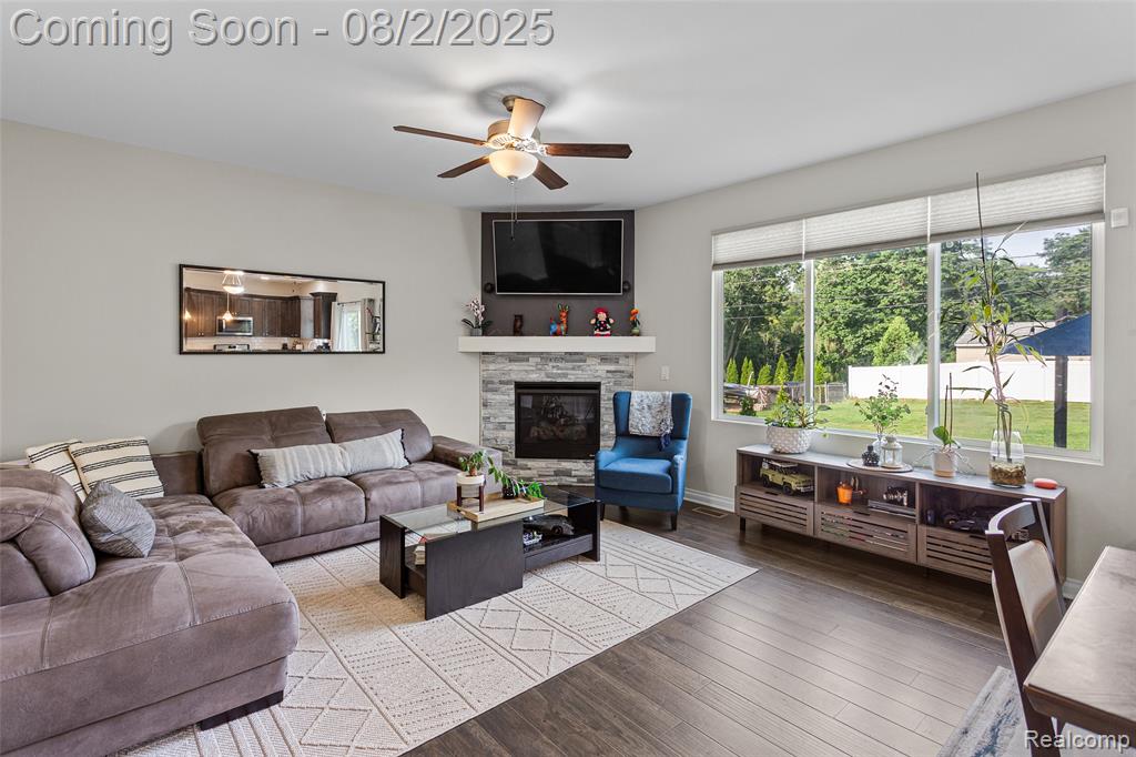710 Pine Tree Road, Lake Orion, MI 48362 — Photo 8