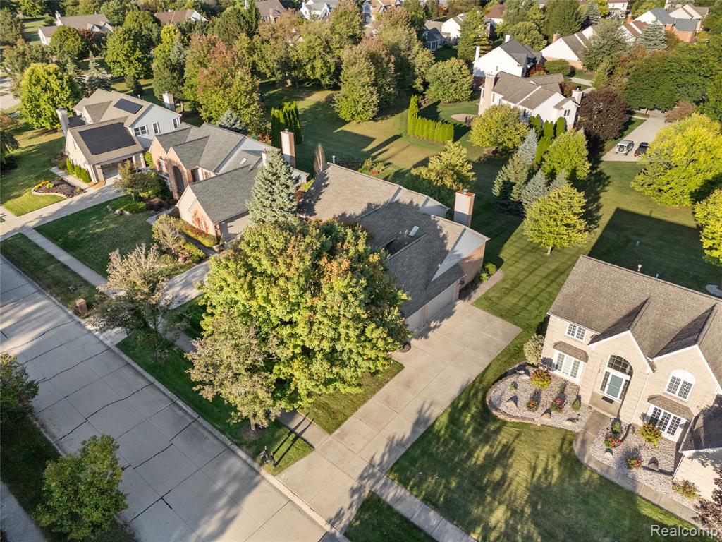 6894 Kings Mill Drive, Canton, MI 48187 — Photo 57