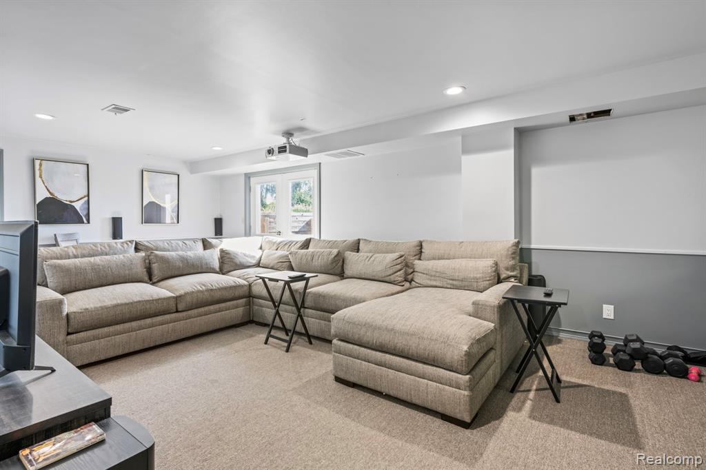 5466 Webster Road, Flint, MI 48504 — Photo 32