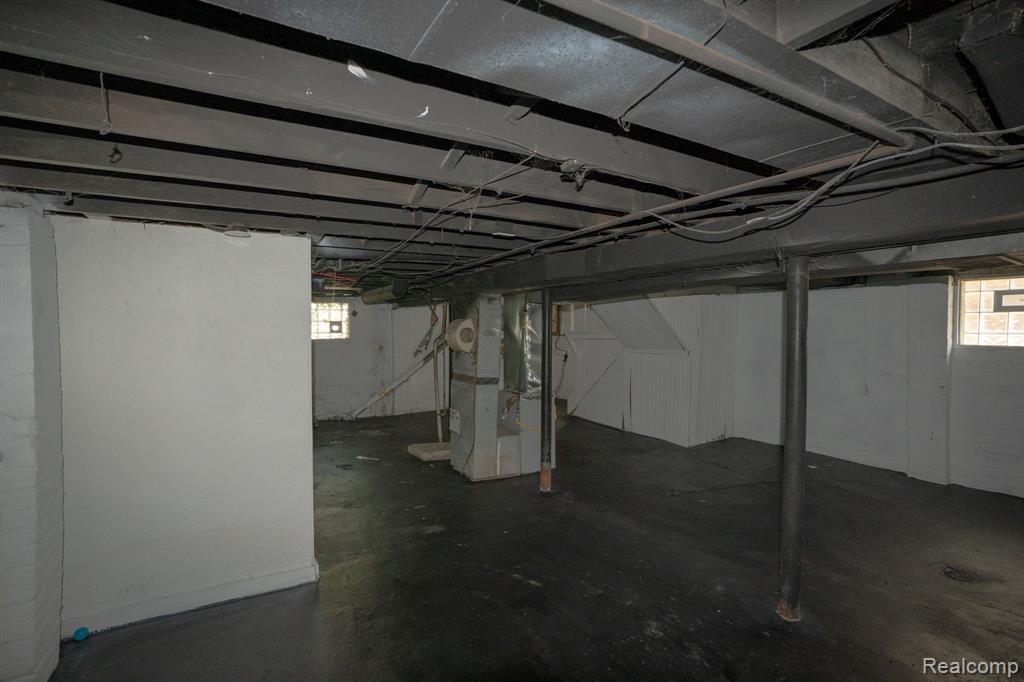 5266 Three Mile Drive, Detroit, MI 48224 — Photo 25