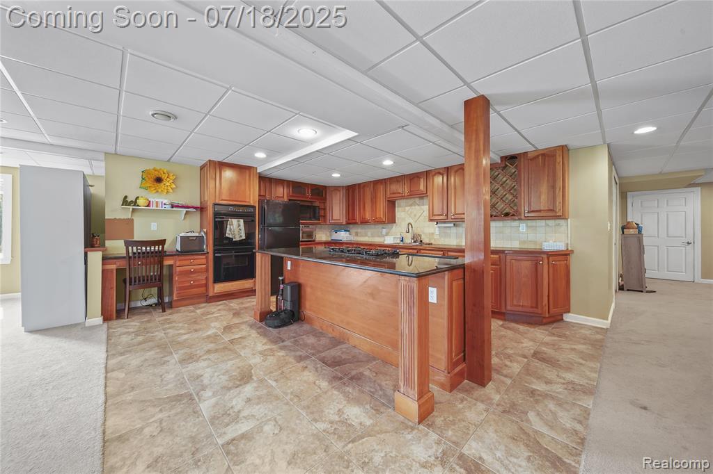 54030 Dequindre Road, Shelby Twp, MI 48316 — Photo 24