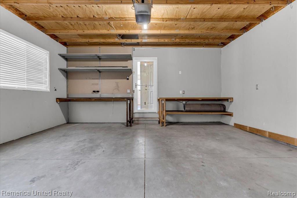 6453 MISTY, Waterford, MI 48327 — Photo 26