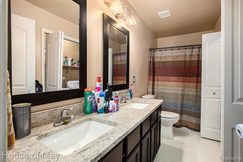 47951 Picadilly Court, Canton, MI 48187 — Photo 25
