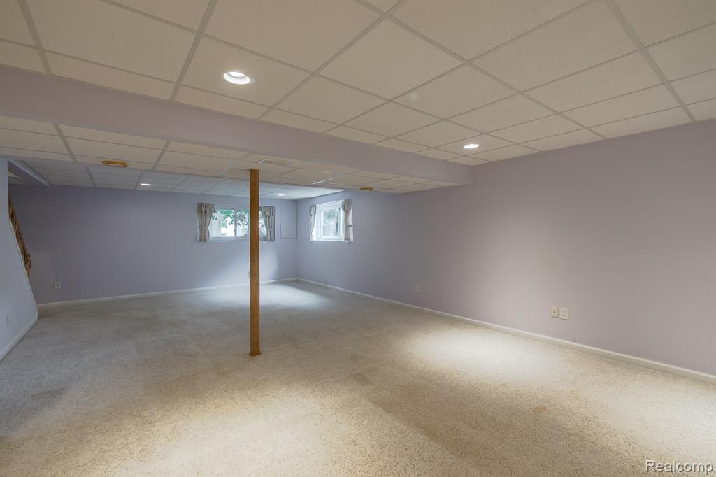 948 McClellan Street, Lake Orion, MI 48362 — Photo 26