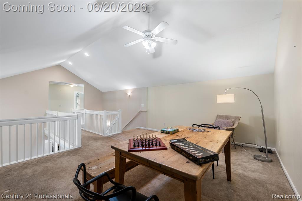 3305 Grove Lane, Auburn Hills, MI 48326 — Photo 20