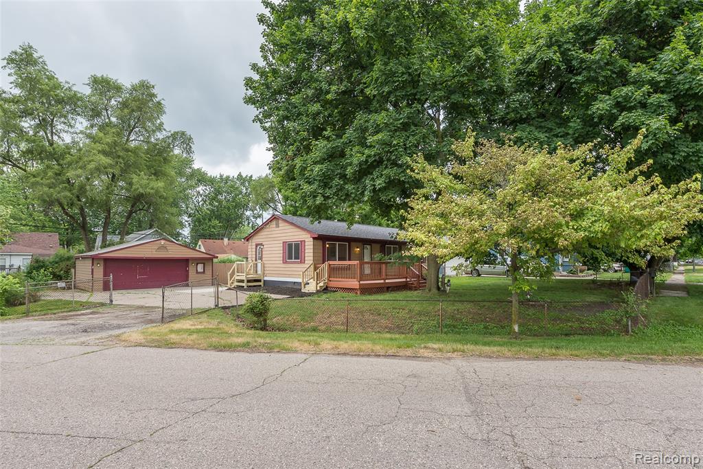 658 Kansas Avenue, Ypsilanti, MI 48198 — Photo 6
