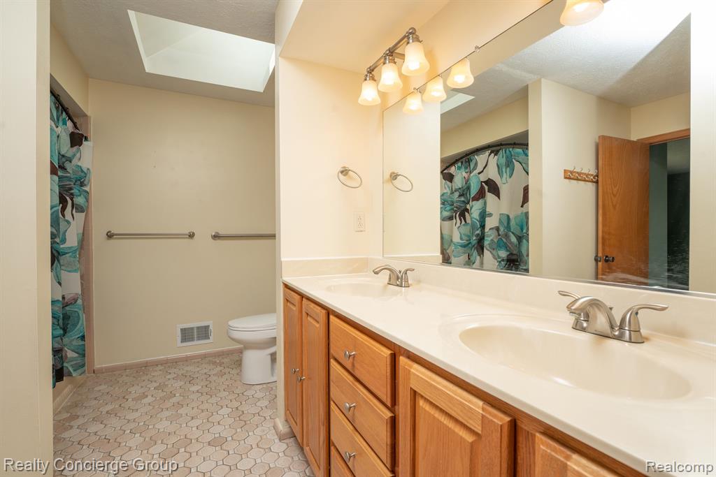 5412 PRAIRIE View, Brighton, MI 48116 — Photo 13