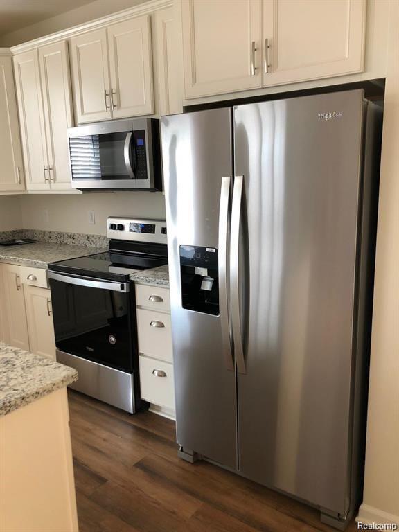 801 REEF Drive, Canton, MI 48187 — Photo 5