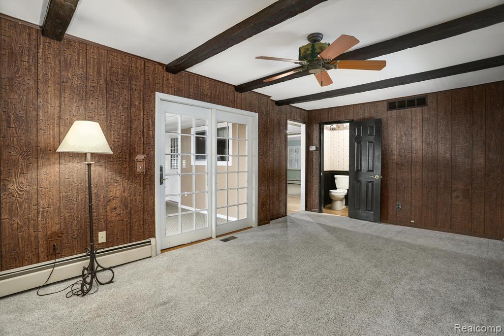 7464 S SHAKER Drive, Waterford, MI 48327 — Photo 17