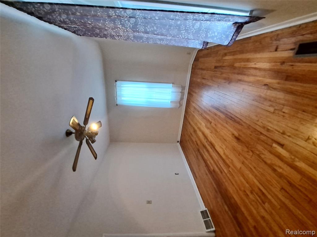 85 Perry Place, Wyandotte, MI 48192 — Photo 7