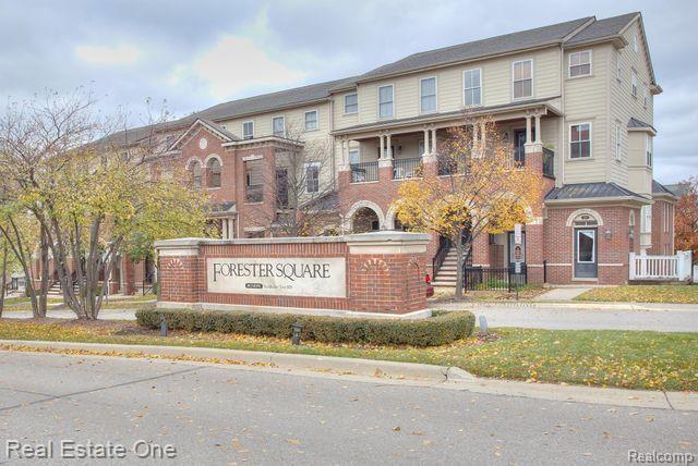 3986 Forester Boulevard, Auburn Hills, MI 48326 — front exterior