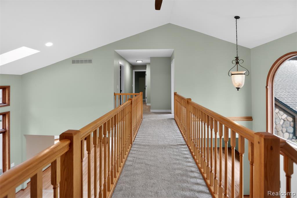 1960 Eastons Trail, Highland, MI — Photo 22