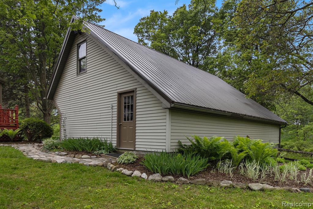 3801 Hollow Corners Road, Dryden, MI 48428 — Photo 21