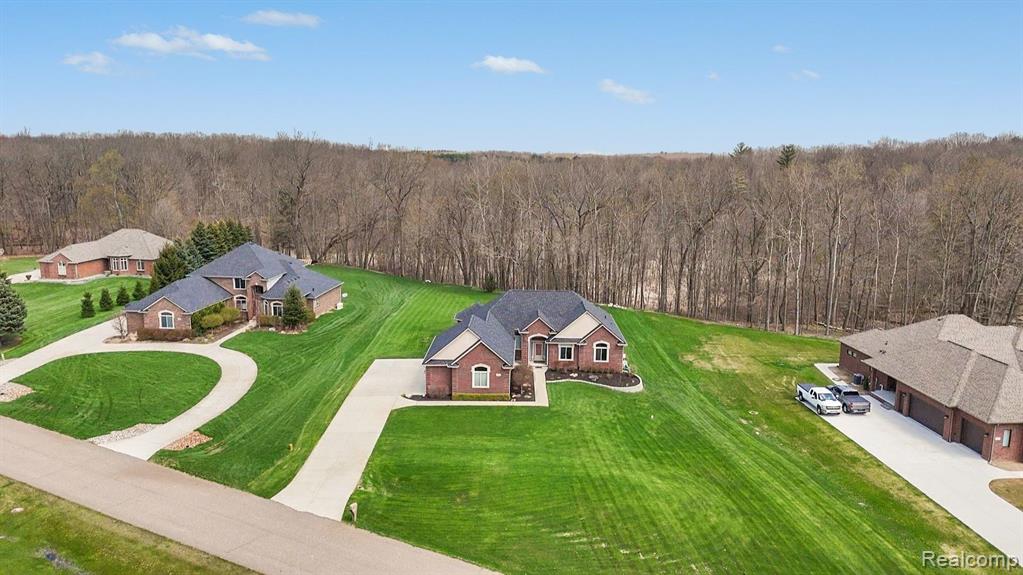 4912 Rosy Drive, Leonard, MI 48367 — Photo 5