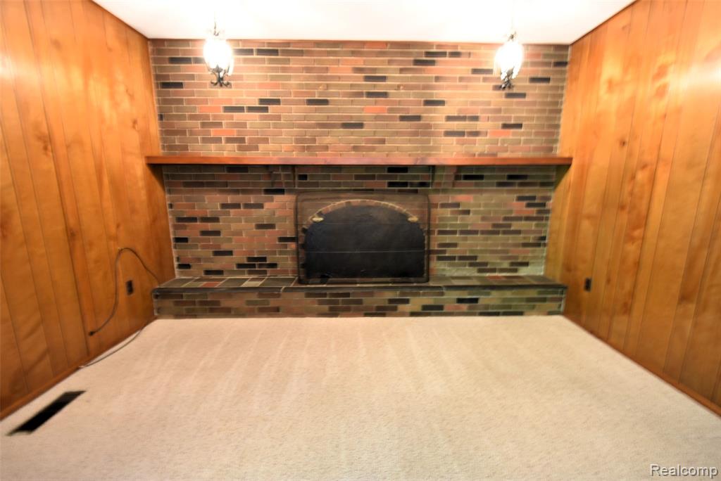 2356 Rochester Road, Leonard, MI 48367 — Photo 14