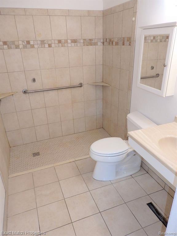925 MALLOCK Road, White Lake, MI — Photo 36