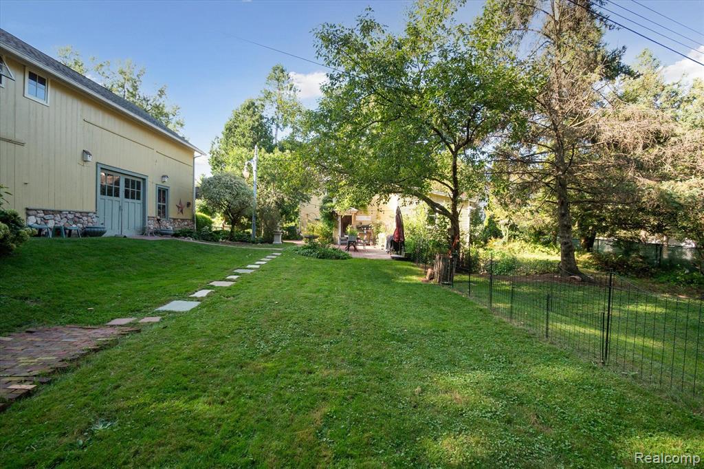 323 BENJAMIN Street, Romeo, MI 48065 — Photo 52