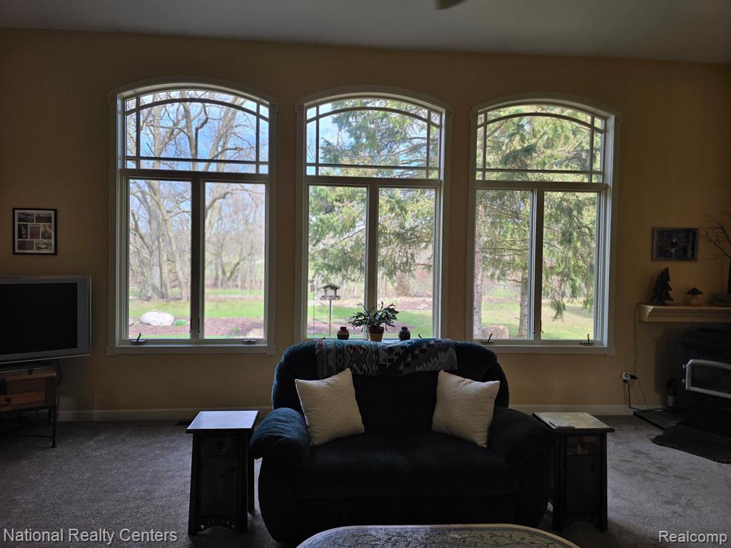 7125 MANOR Lane, Fowlerville, MI 48836 — Photo 14