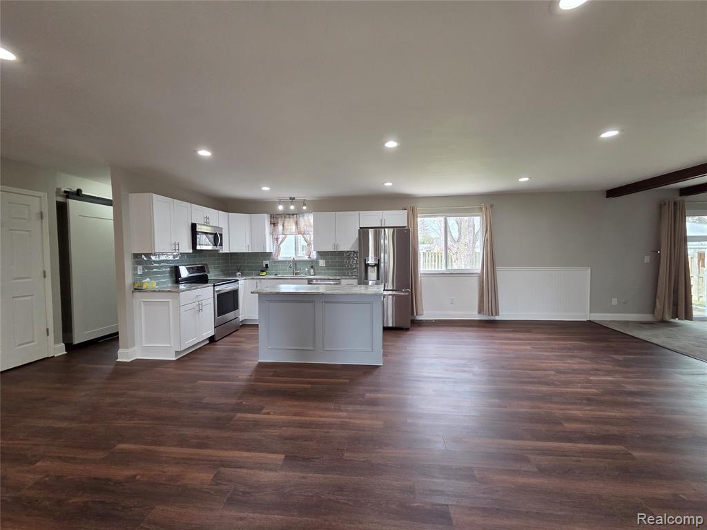 5372 Moceri Lane, Grand Blanc, MI 48439 — Photo 4