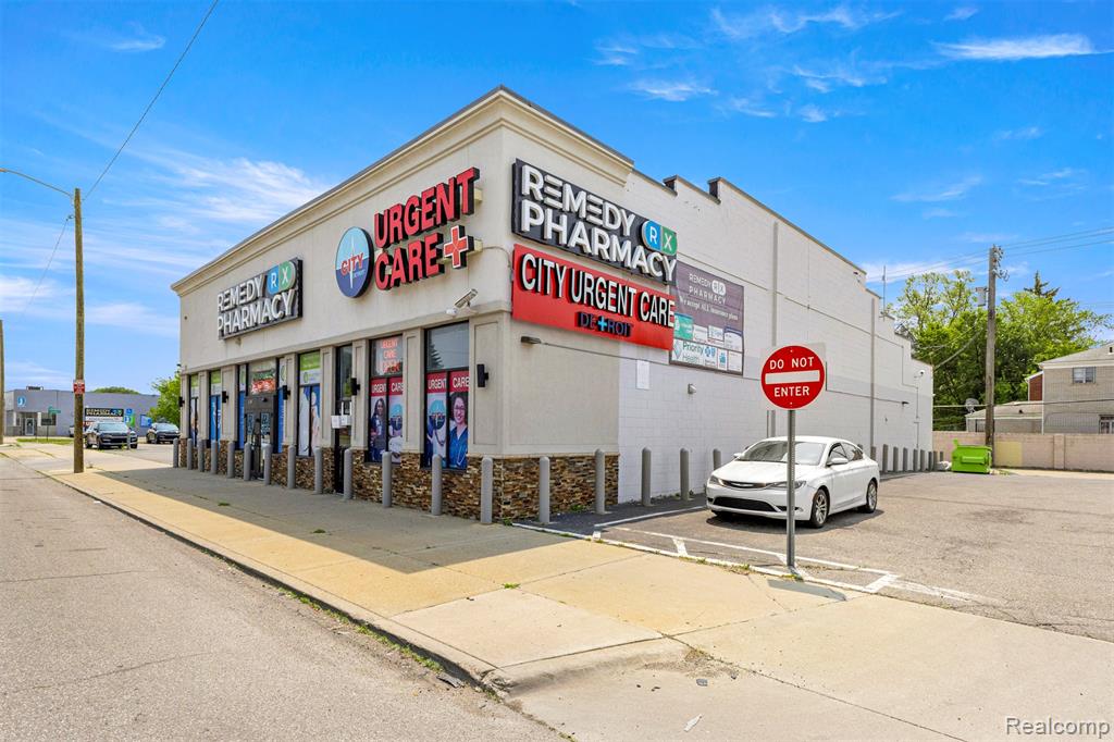 13403 W 7 Mile Road