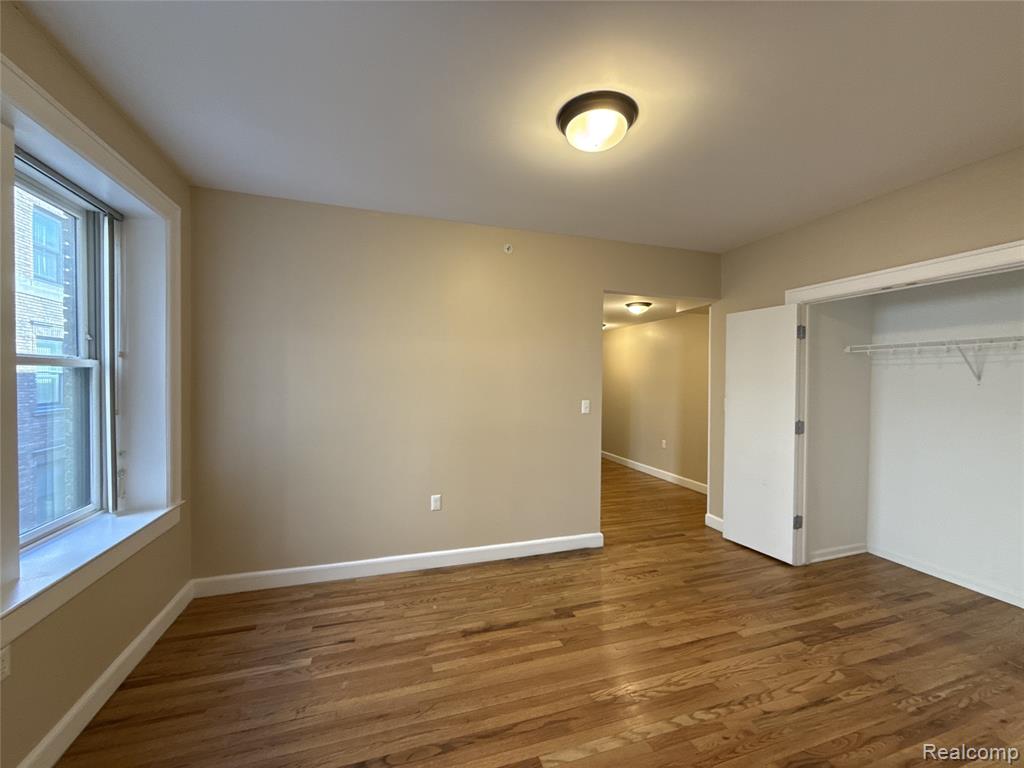 680 Delaware Street, Detroit, MI 48202 — Photo 4