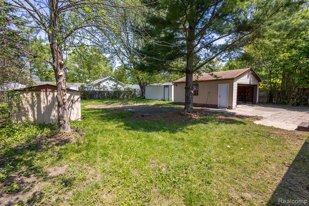 420 6TH Street, Marysville, MI 48040 — Photo 30