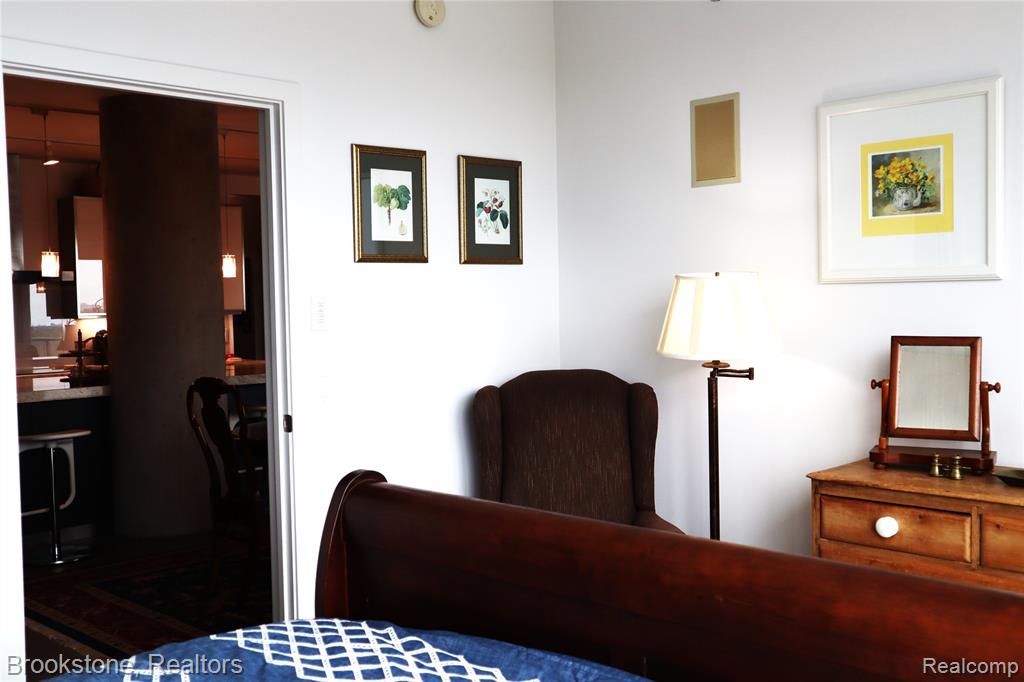432 Washington Avenue, 1304, Royal Oak, MI 48067 — Photo 29