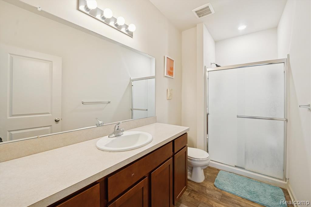 10028 RIDGE RUN Street, 10, Howell, MI 48855 — Photo 14